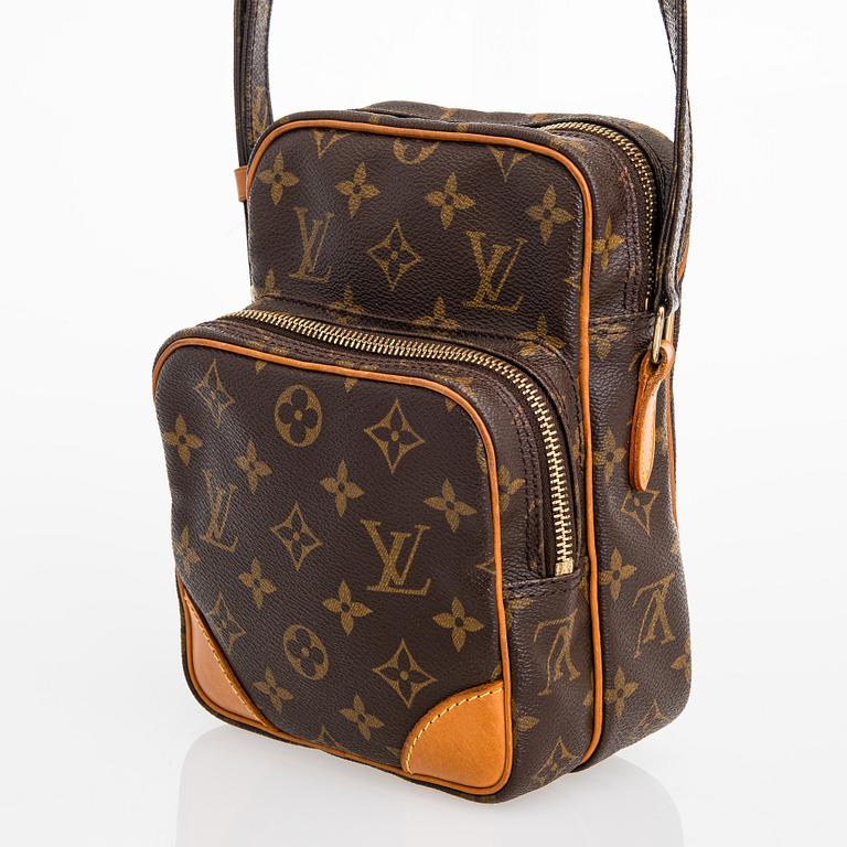 Louis Vuitton, A Monogram 'Amazone' bag.