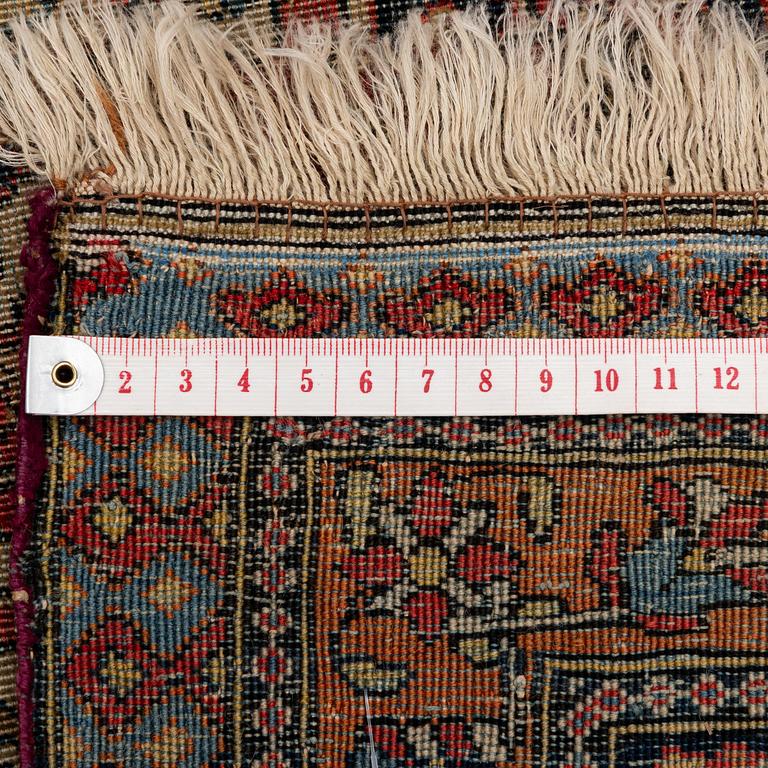 A Kashan 'Mohtasham' rug, Central Persia (Iran), c. 288 x 222 cm.