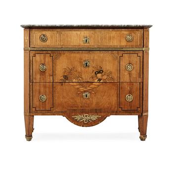 1182. A Gustavian late 18th century commode by G Foltiern, not signed.