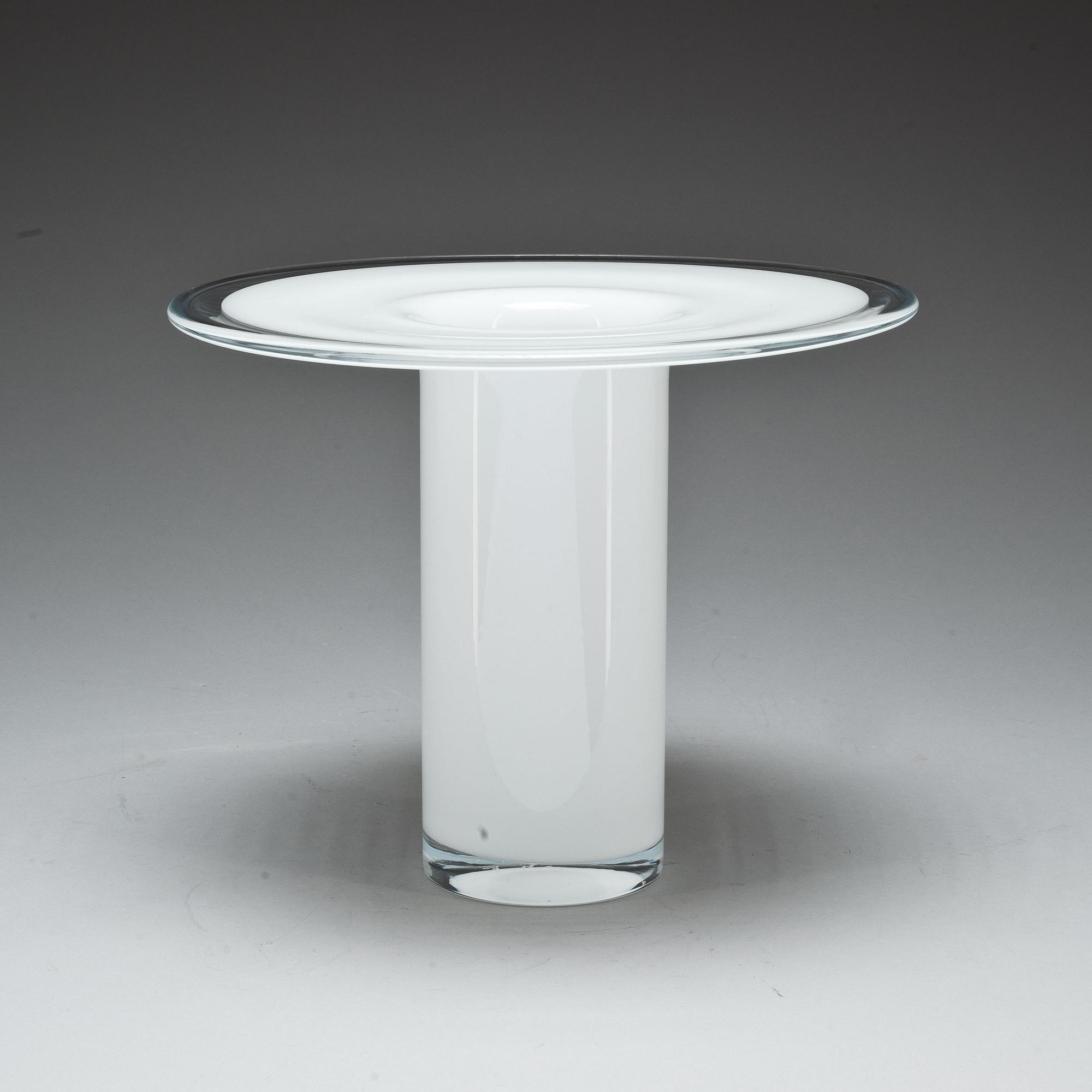 SKULPTUR/VAS, glas. Markku Salo, sign. M. Salo, Nuutajärvi.