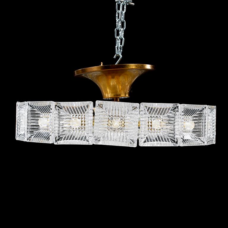 TAKLAMPA, Carl Fagerlund, Orrefors, omkring 1900-talets mitt. Höjd 15 cm.