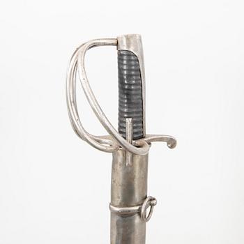 Sabel, svensk, m/1825 för Livregementet och Smålands husarer, med balja.