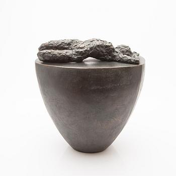 Vivianne Geijer, Recumbent model, bronze.