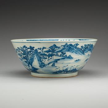 SKÅL, porslin. Qing dynastin, 1800-tal.