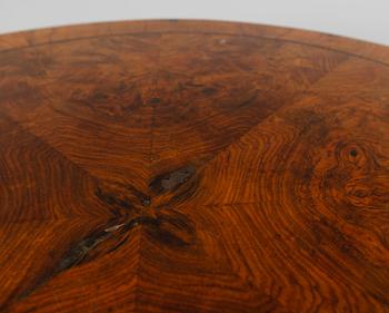 SALONGSBORD, sent 1800-tal.