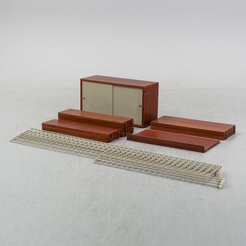 A 'String' shelving system by Nils Strinning, mid 20th Century.