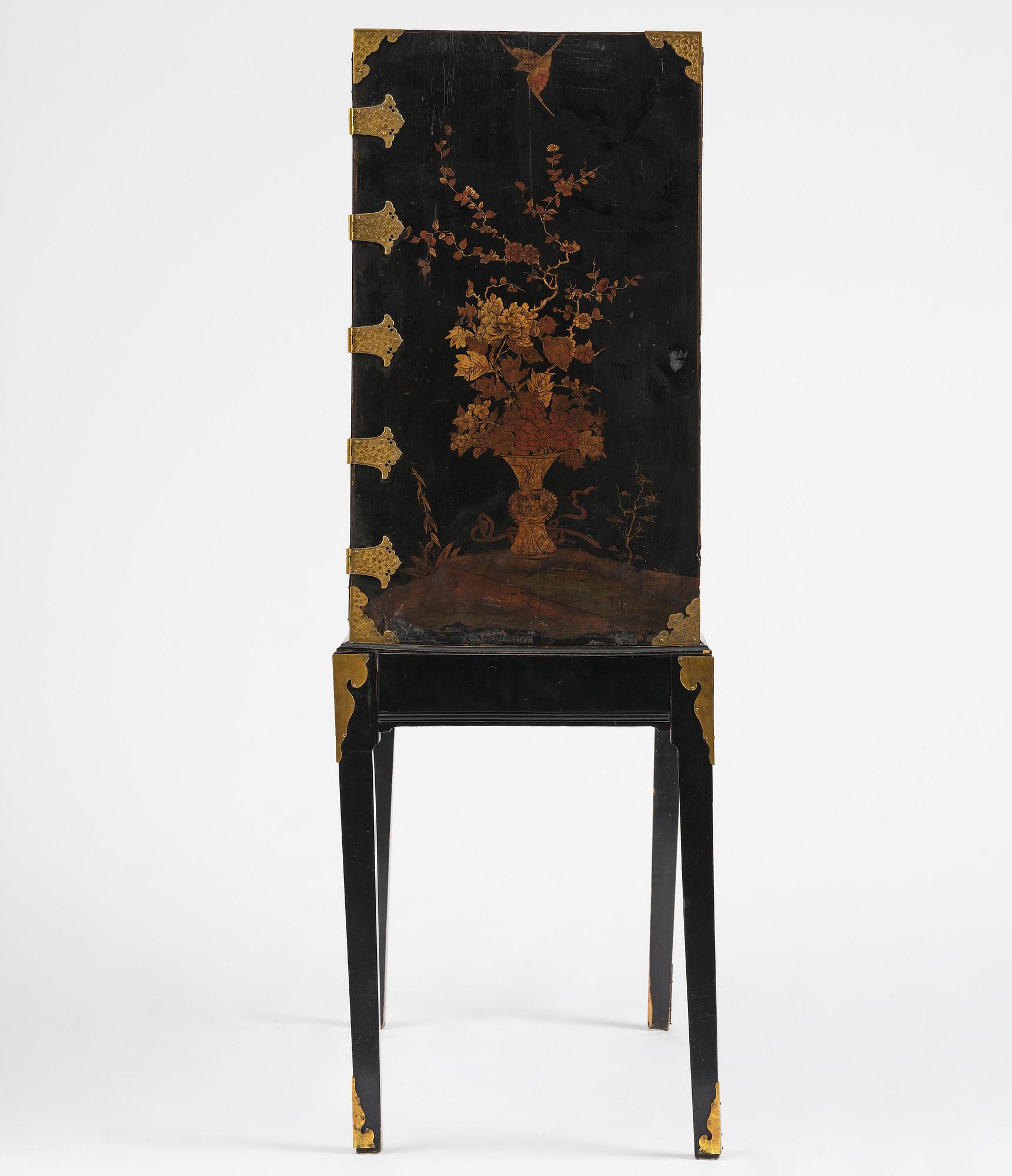 Kabinettskåp, troligen Tyskland, 1700-talets mitt.