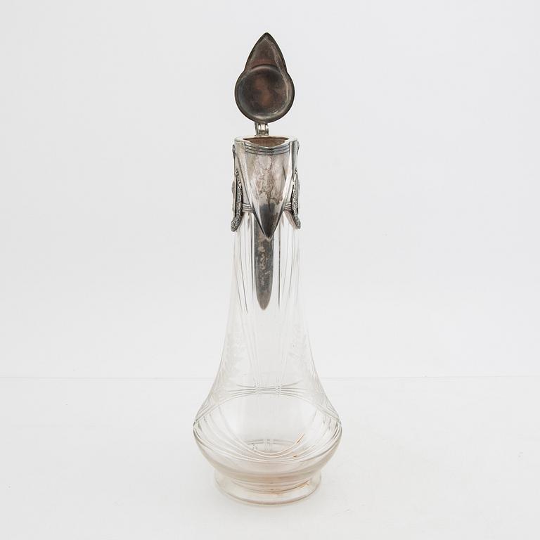 A decanter art nouveau, epns, WMF (Württembergische Metallwarenfabrik), circa 1900.