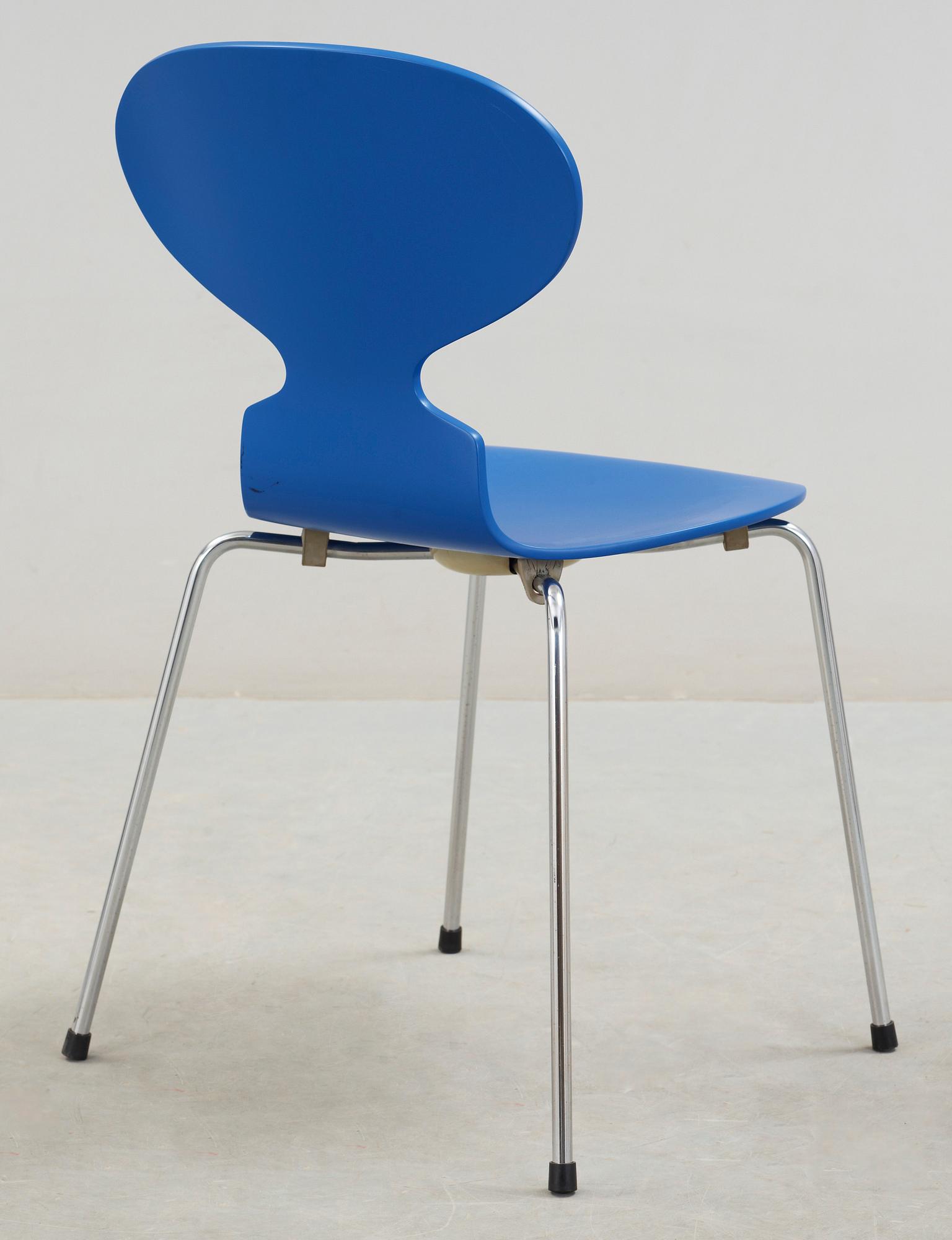 STOL, "Myran", Arne Jacobsen för Fritz Hansen, daterad 1993.