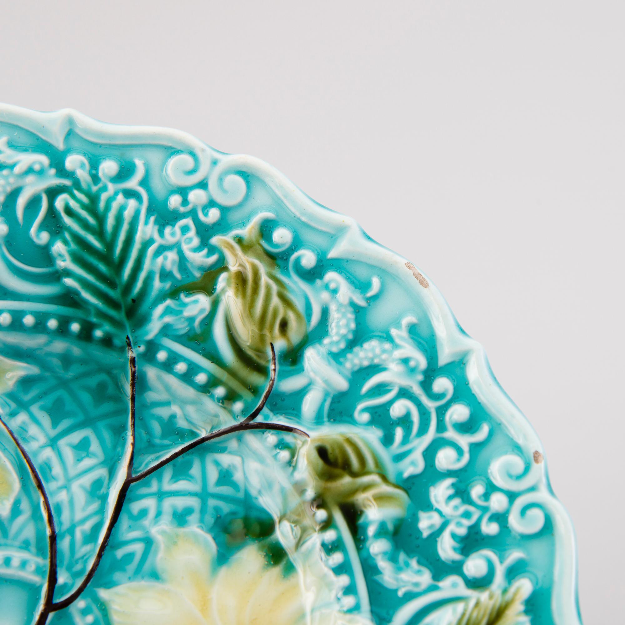 ASSIETTER, 12 st, majolika, Villeroy & Boch, sent 1800-tal, stämpel 1883-1912.