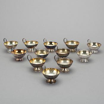 PUNSCHKOPPAR, 12 st, mestadels, Ceson, Göteborg, 1900-talets mitt. Vikt ca 370 gram.