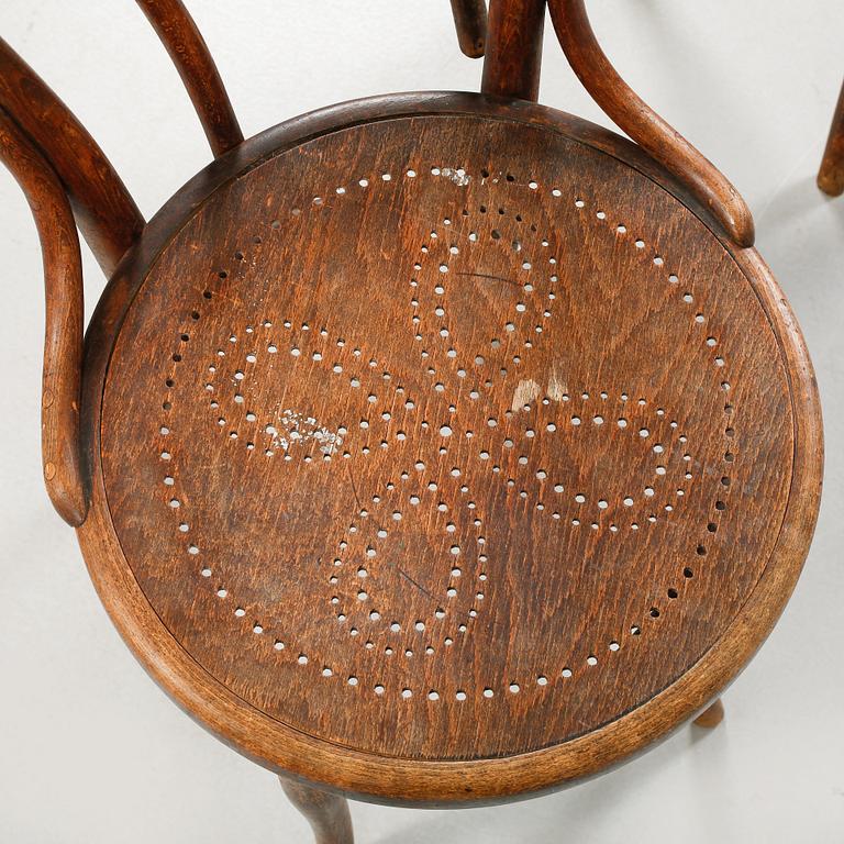 STOLAR, 2 st, Thonet, 1800-talets andra hälft.