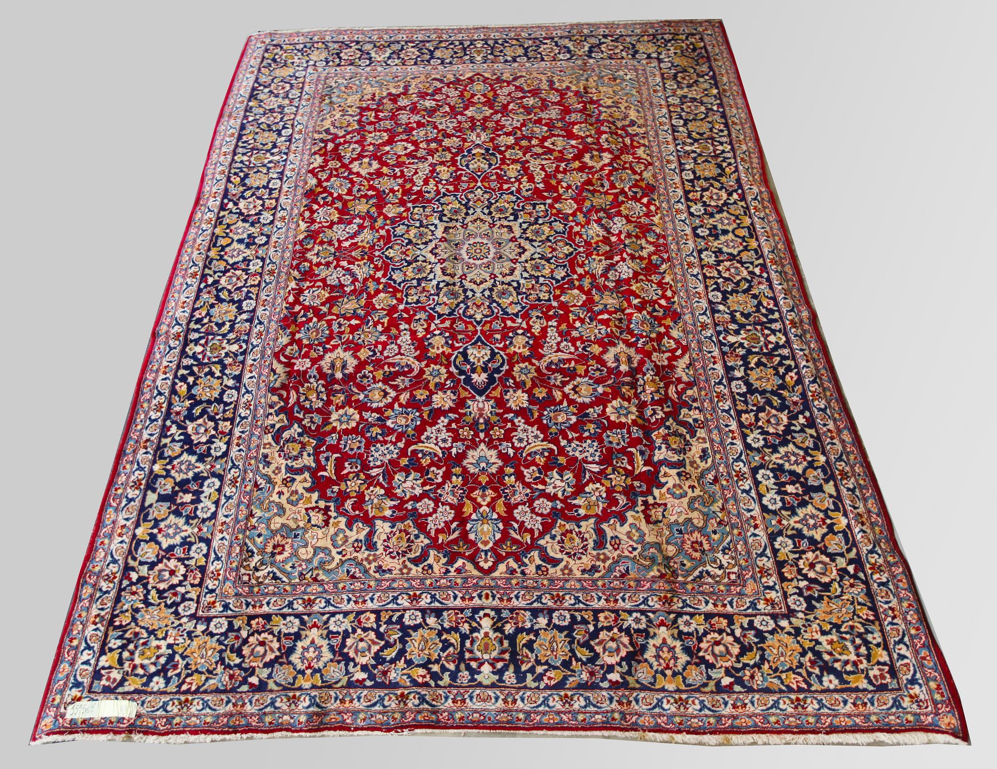 MATTA, salong, Meshed, ca 400 x 300 cm.