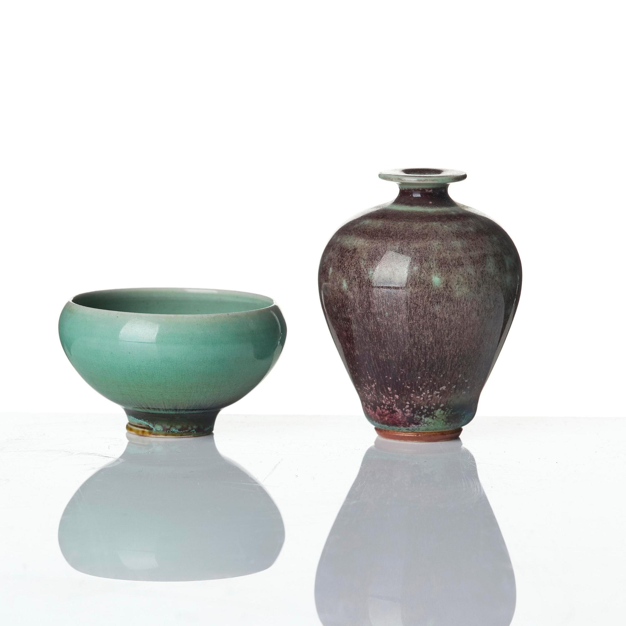 Berndt Friberg, a set of five stoneware vases and three bowls, Gustavsberg Studio 1969-76.