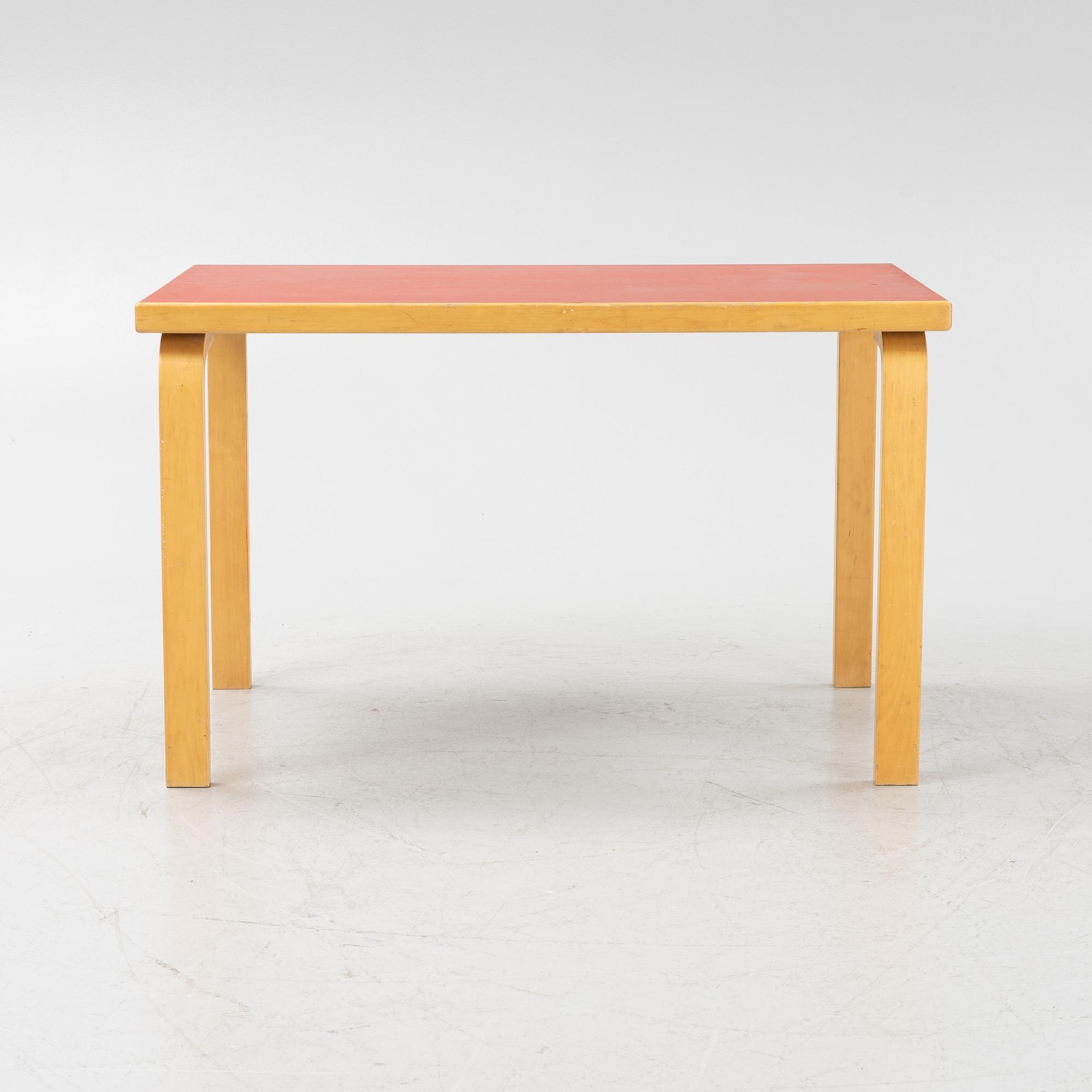 Alvar Aalto, barnmöbel, 5 delar, modell N65, Artek, Finland.