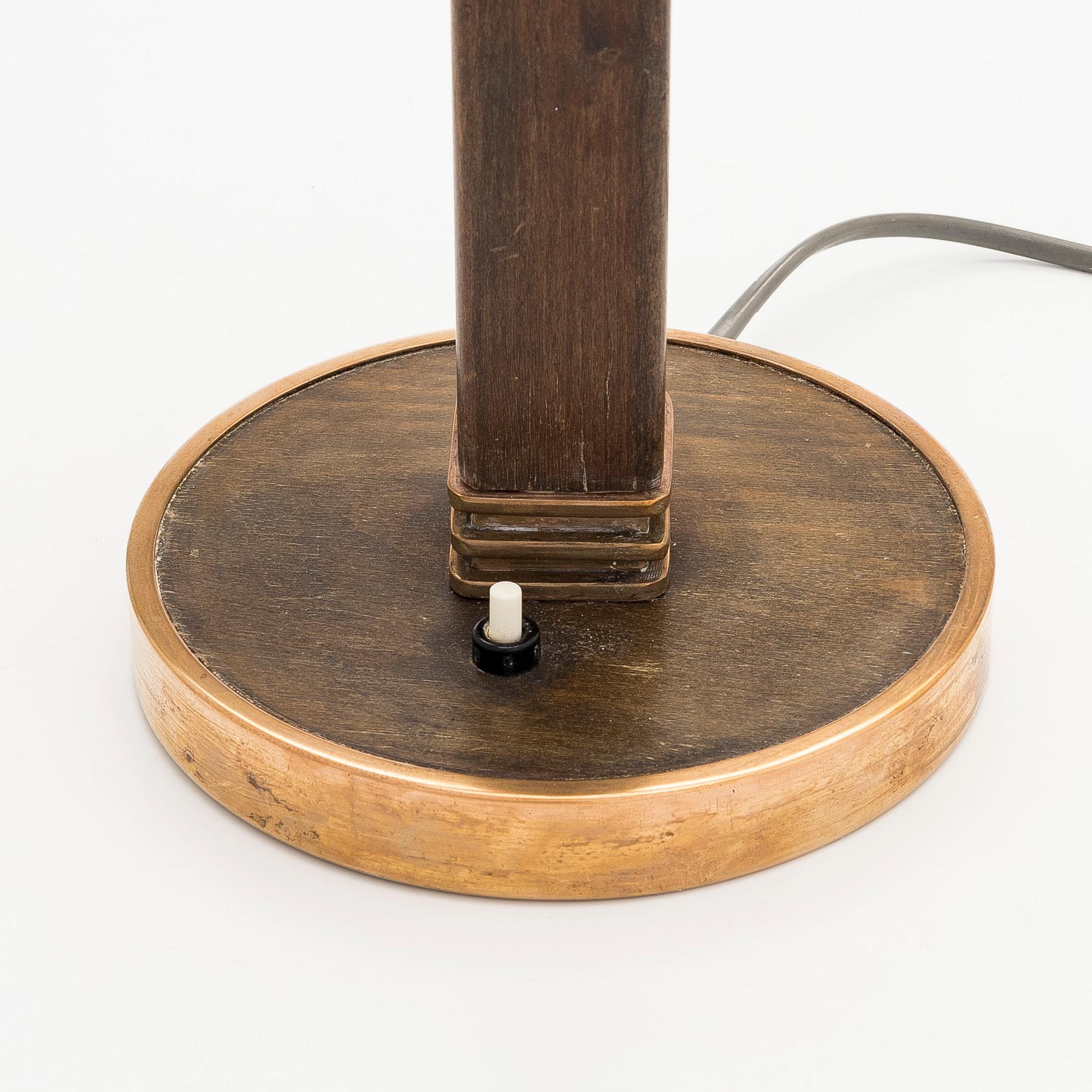 Paavo Tynell, Table lamp, model 5066 for Taito, 1940s.