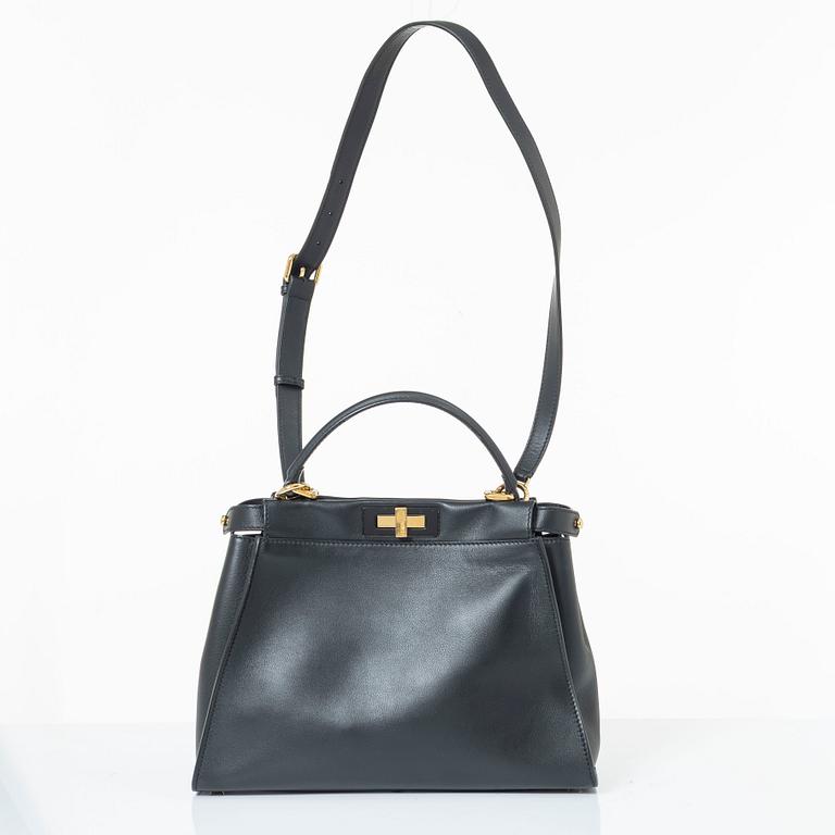 Fendi, väska, "Peekaboo".