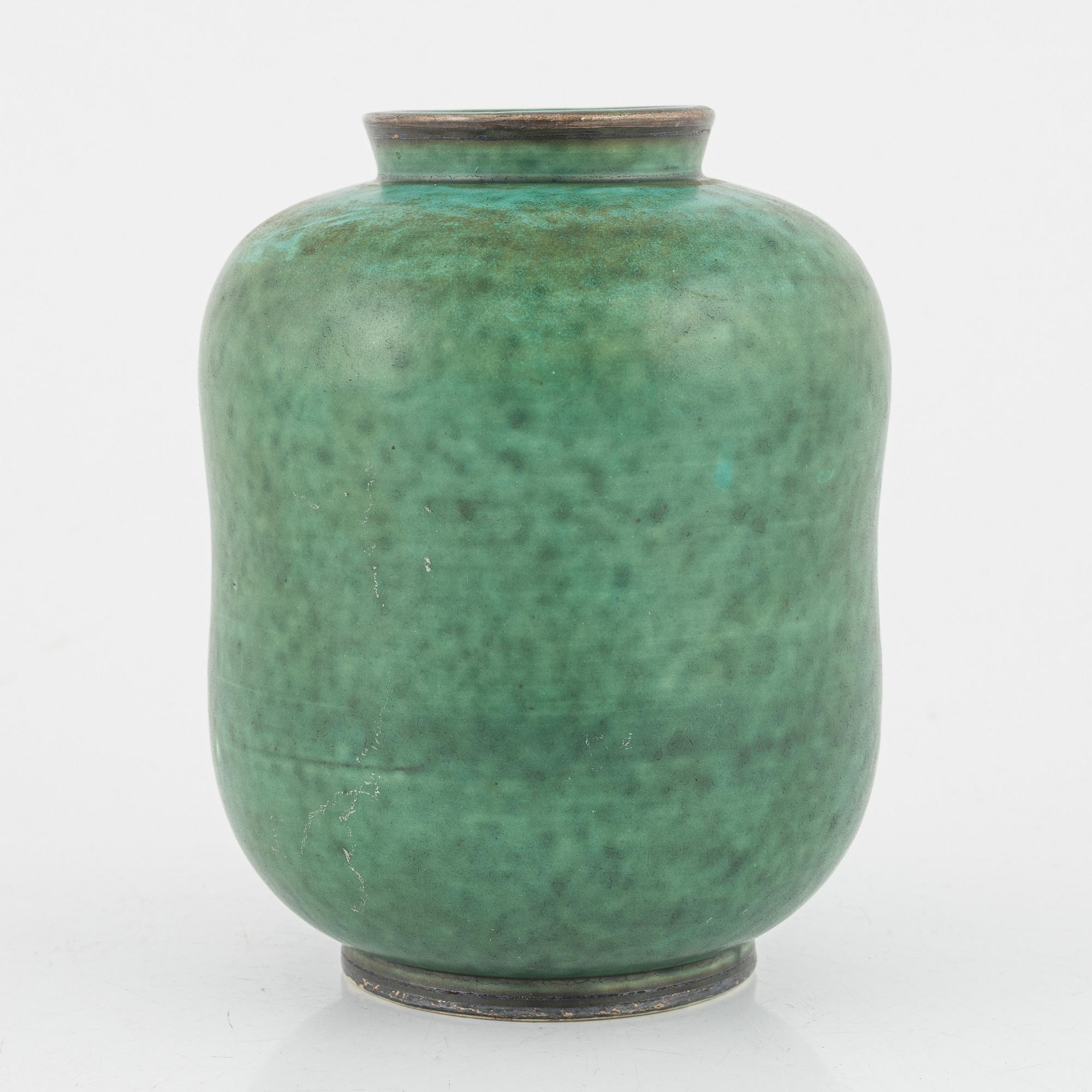 Wilhelm Kåge, an 'Argenta' stoneware vase, Gustavsberg, dated 1979.
