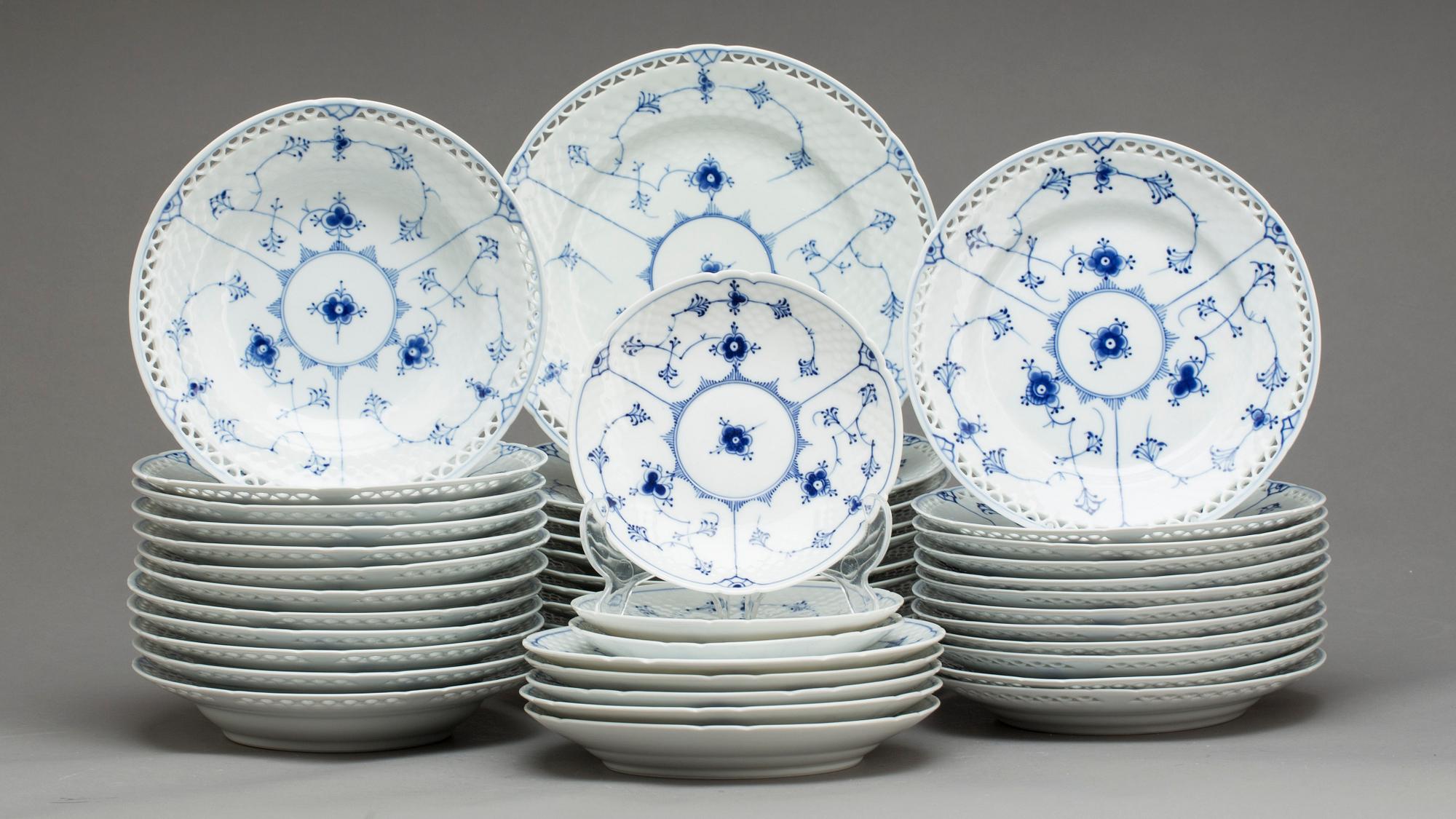 SERVIS, 75 dlr, "Blå malet", Bing o Gröndahl, porslin, 1900-talets andra hälft.
