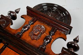 VÄGGPENDYL, nyrenässans, sent 1800-tal.