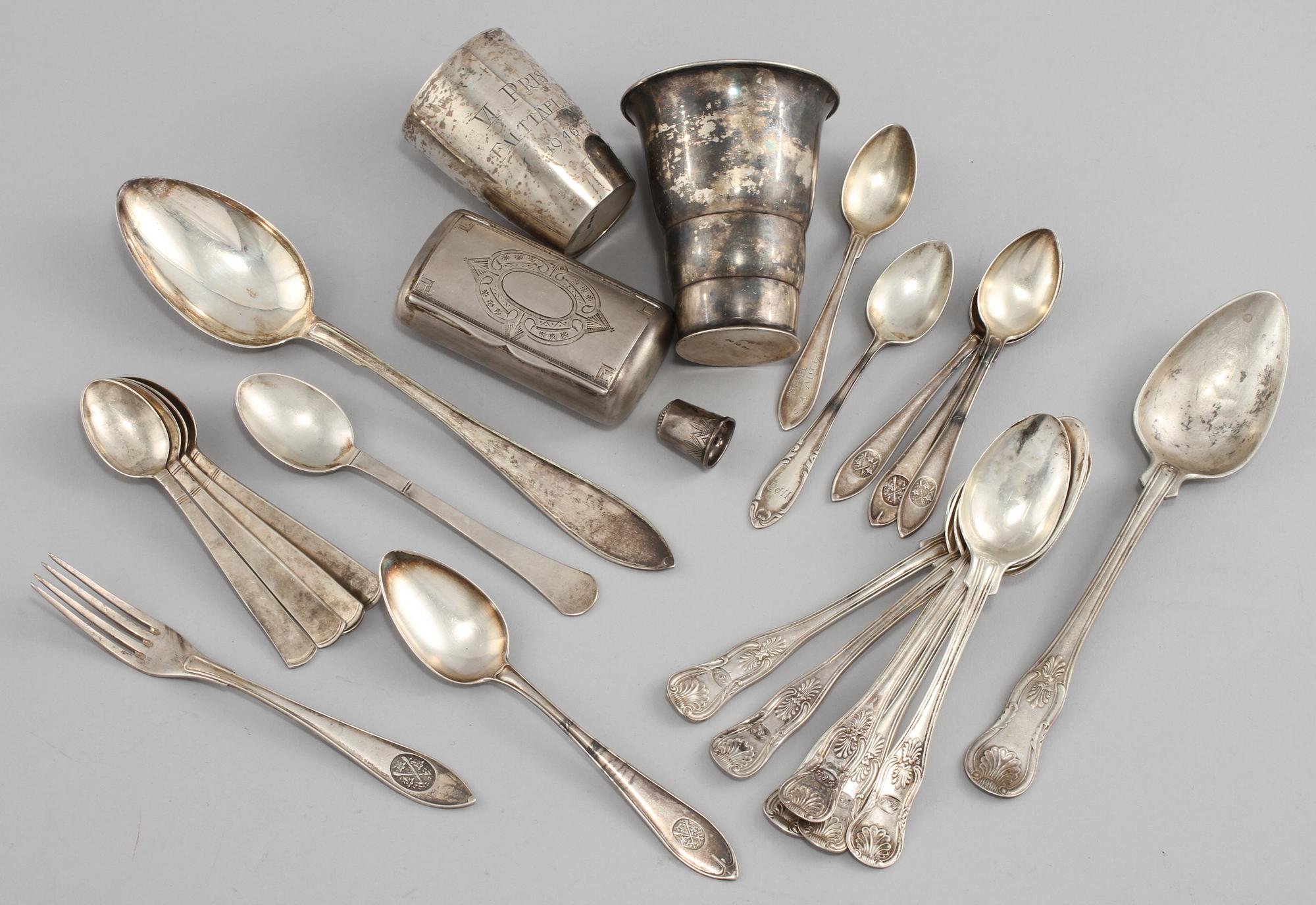 PARTI SILVER, 25 delar, Sverige, 1800-tal och 1900-tal. Vikt ca 553 g.