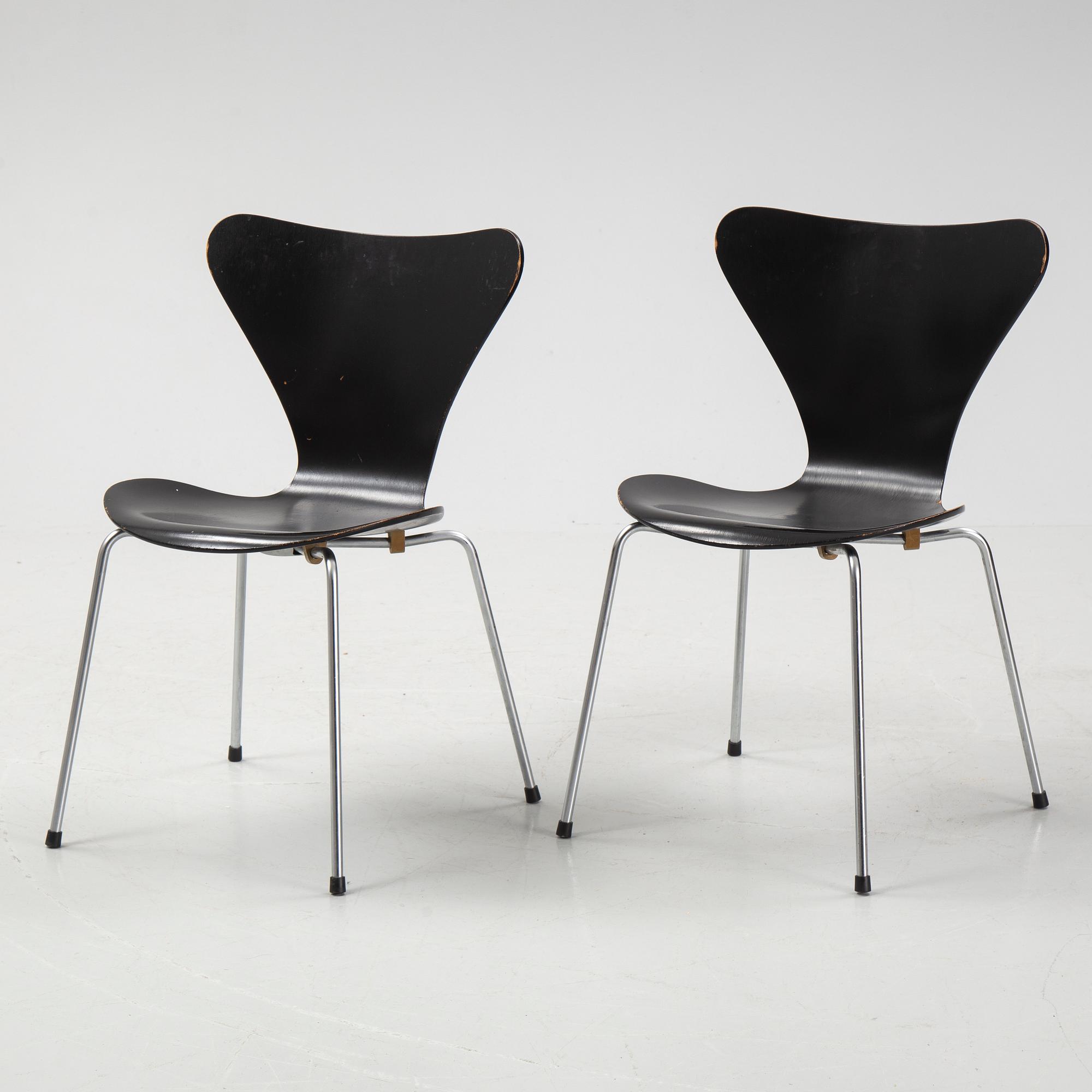 Arne Jacobsen, stolar, 7 st, "Sjuan", Fritz Hansen, Danmark, 1970-tal.