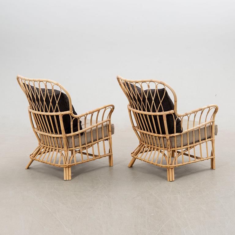 Josef Frank, Fåtöljer 1 par modell B 311 för Firma Svenskt Tenn.