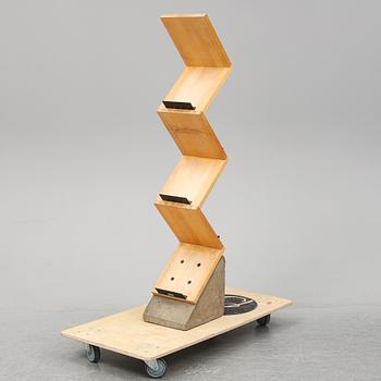 JONAS BOHLIN, hylla, "Zink", Källemo, formgiven 1984.