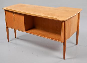 SKRIVBORD, Lelångs Möbelfabrik, Bengtsfors, 1960-tal.