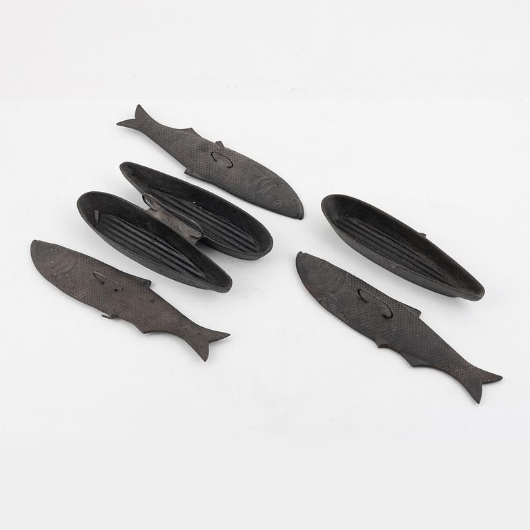 Two cast iron fish dishes, Arbrå, second half of the 20th Century.