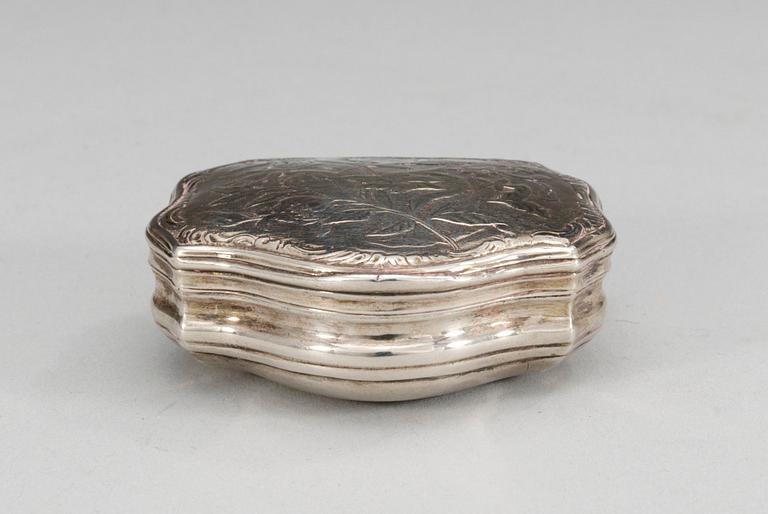 DOSA, silver. Nils Hoffberg, Stockholm 1759.
