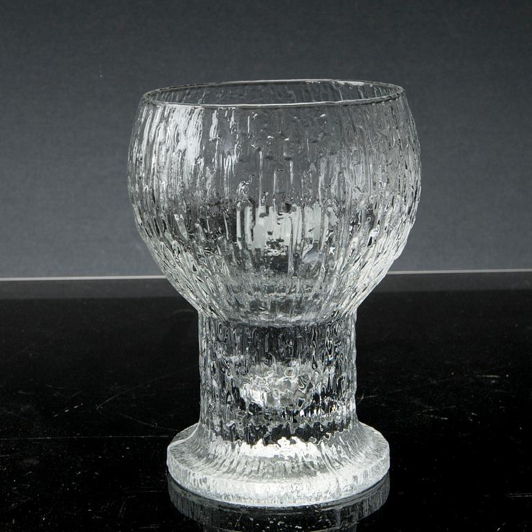 A 38 pcs Timo Sarpaneva glass service for Iittala 1970/80's.