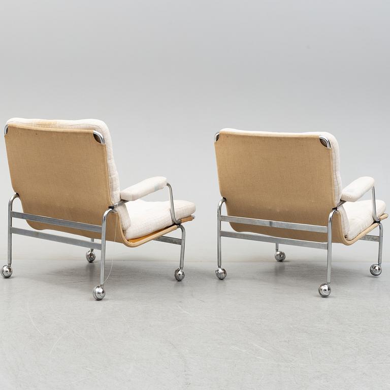 BRUNO MATHSSON, A pair of 'Karin' armchairs, Dux.