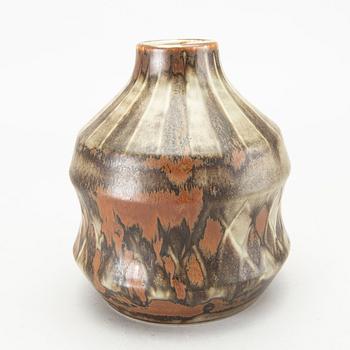 Carl-Harry Stålhane, vase signed stoneware.