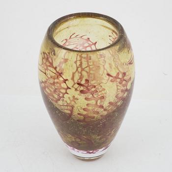 Olle Brozén, a vase, Kosta Boda.