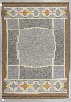 Ingegerd Silow, a carpet, flat weave, ca 272 x 187-191 cm, signed IS, around 1960-1970.