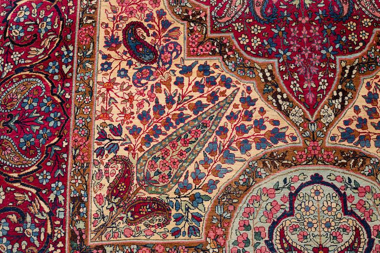 Matto, semi-antique Kerman, ca 457,5 x 317 cm.