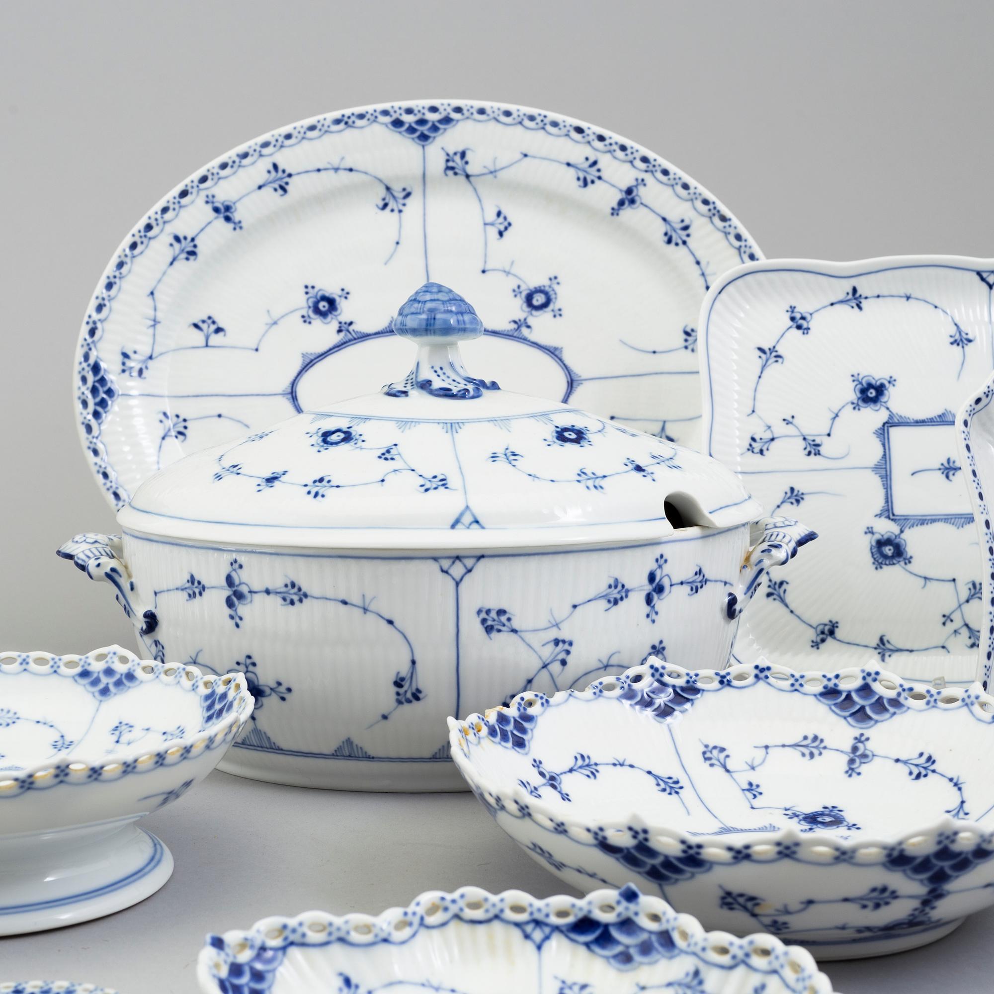 A 144 piece porcelain service 'Musselmalet', Royal Copenhagen, Denmark.