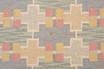 Rug, flat weave, Maj Svanström, Klockaregården, approx. 242 x 180 cm.