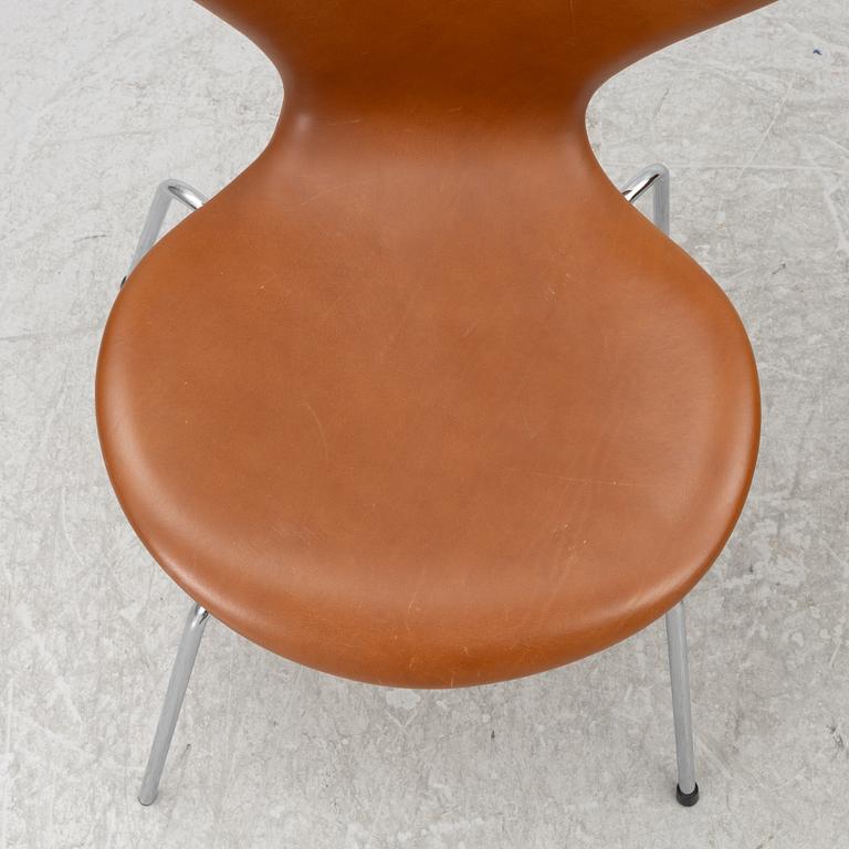 Arne Jacobsen, chairs, 4 pcs, "The Seven", Fritz Hansen, Denmark, 2000s.