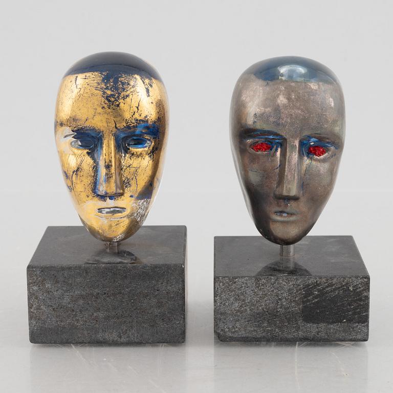 Bertil Vallien, sculptures, 2 pcs, Kosta Boda.