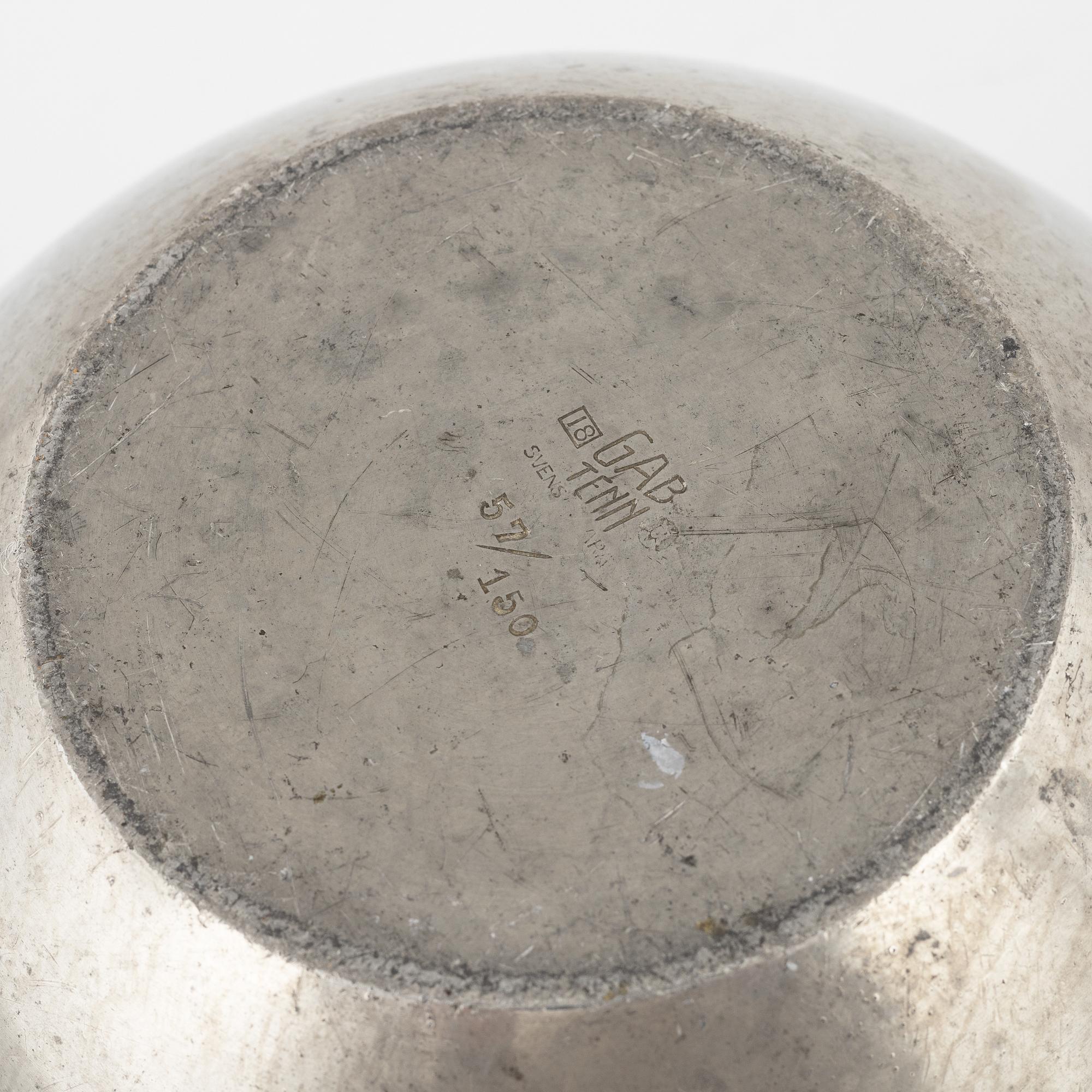 Vaser, 2 st, tenn, GAB, Stockholm, 1935 och 1936.