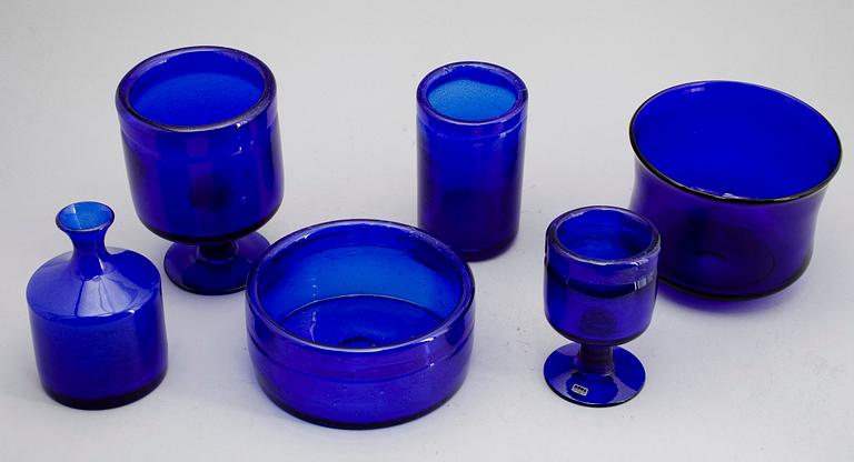 SAMLING GLASFÖREMÅL, 6 st, Erik Höglund, Boda, 1960-/70-tal, signerade.