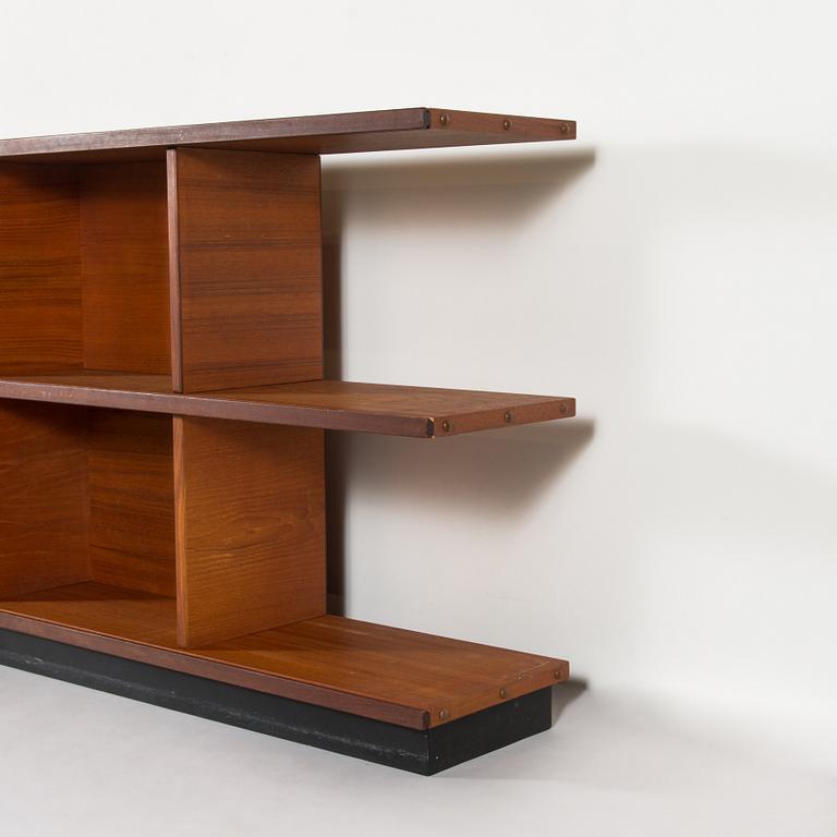 Ilmari Tapiovaara, a mid-20th century 'Pala' bookshelf for Asko Finland.