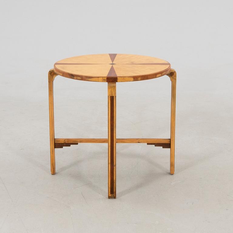 Bord Art Déco 1900-talets första hälft.