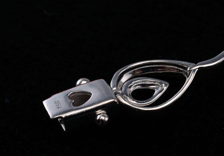 A BRACELET, brilliant cut diamonds c. 1.12 ct. 18K white gold. Length 18,5 cm. Weight 13 g.