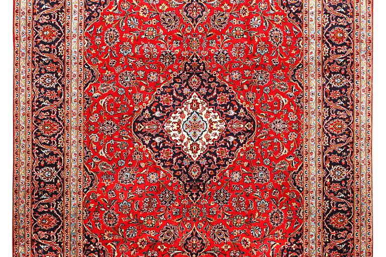 Matta, Keshan, ca. 383 x 247 cm.