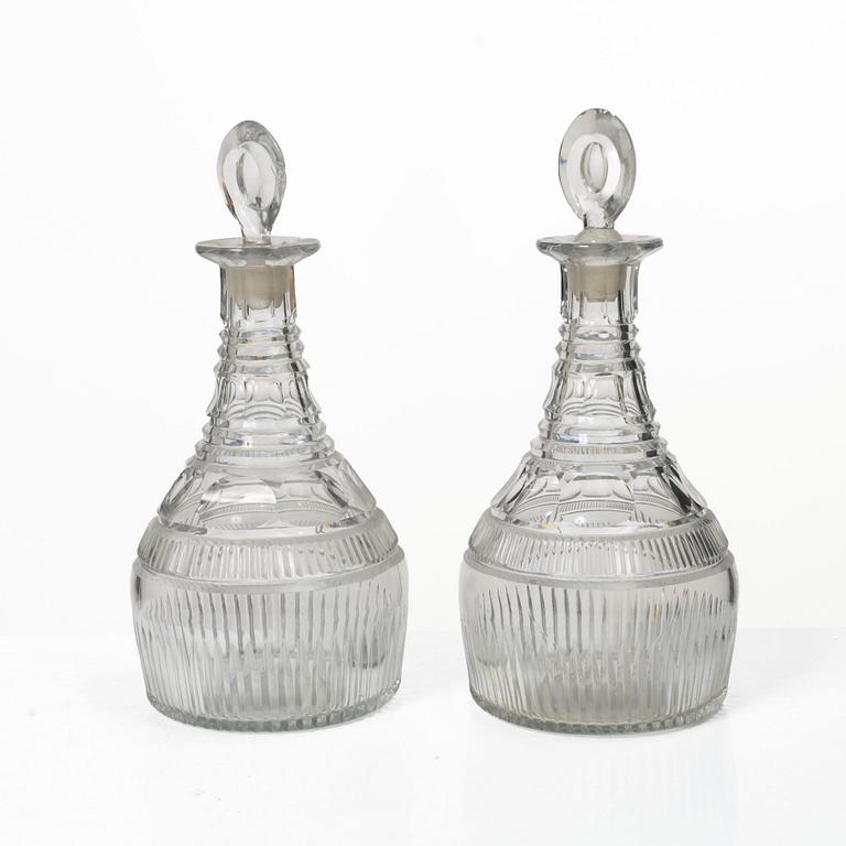 Karaffer, ett par, sannolikt England, glas, 1800-tal.