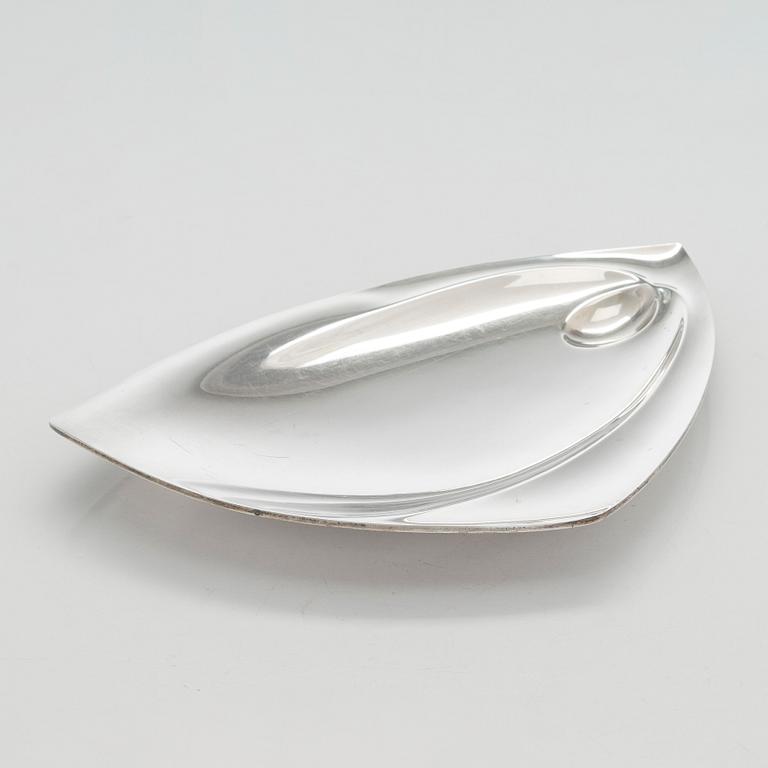 Tapio Wirkkala, Fat, silver, TW 100, Kultakeskus, Tavastehus, 1962.