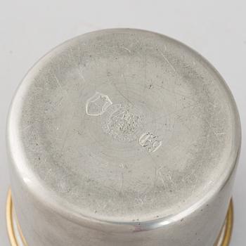BURK MED LOCK, tenn. Svenskt Tenn, Stockholm, 1955.